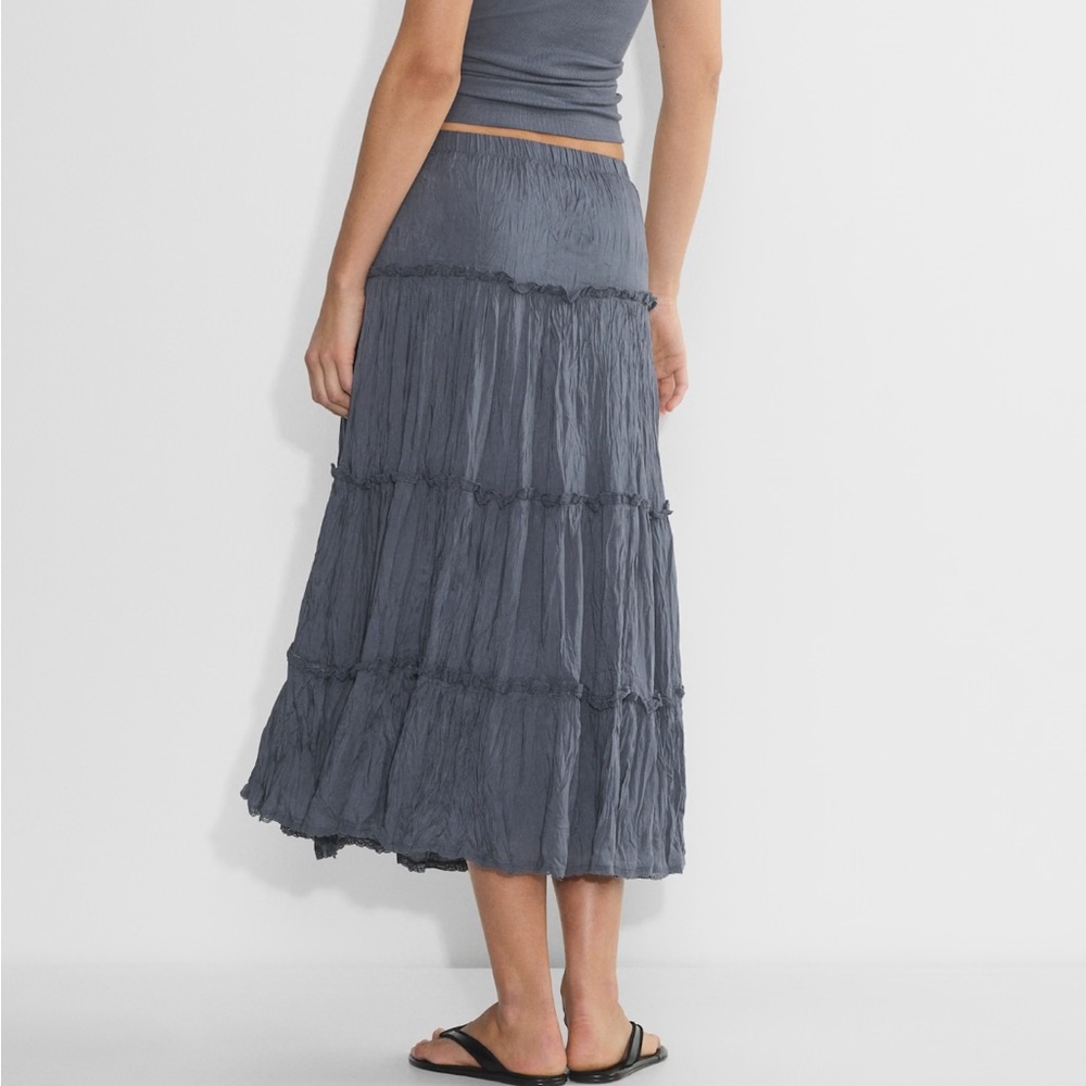 Aritzia Damasque Skirt in Vintage Navy size Large - Picture 2 of 12